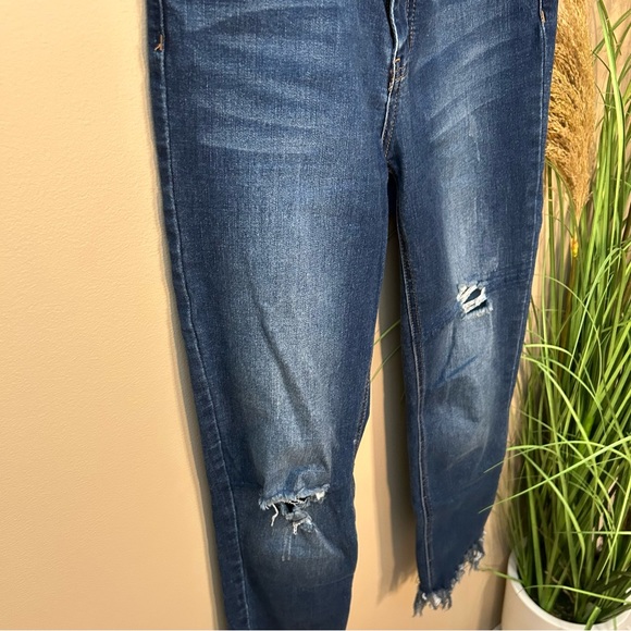 Free People Skinny Frayed Hem Jeans - Picture 7 of 9